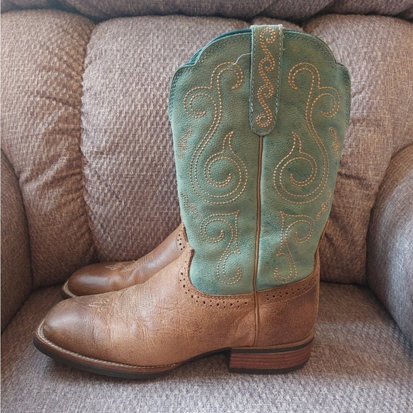 Justin Boots Shoes - Womens 10B Justin cowboy boots cowgirl